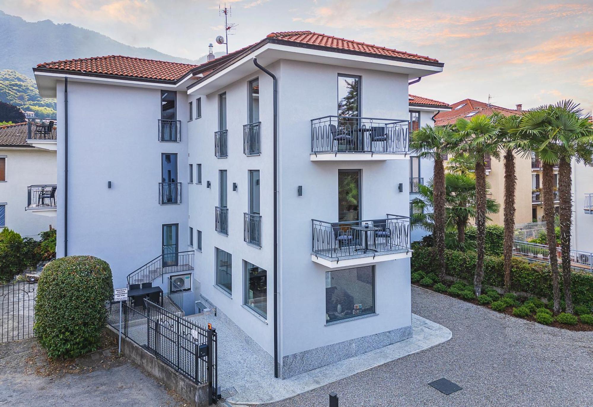 Elvezia Boutique Apartment Baveno Exterior photo